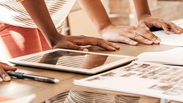 Hands on Table